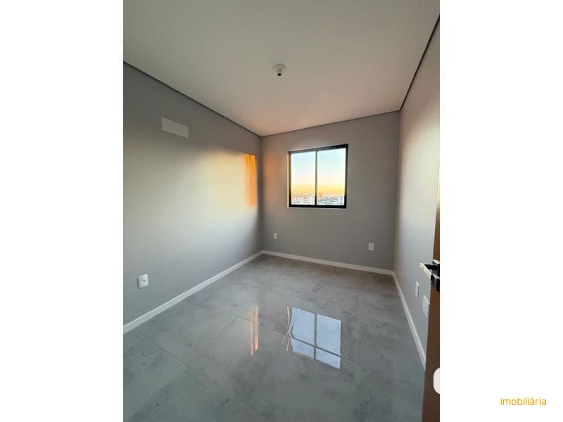 APARTAMENTO - PASSO DOS FORTES 9