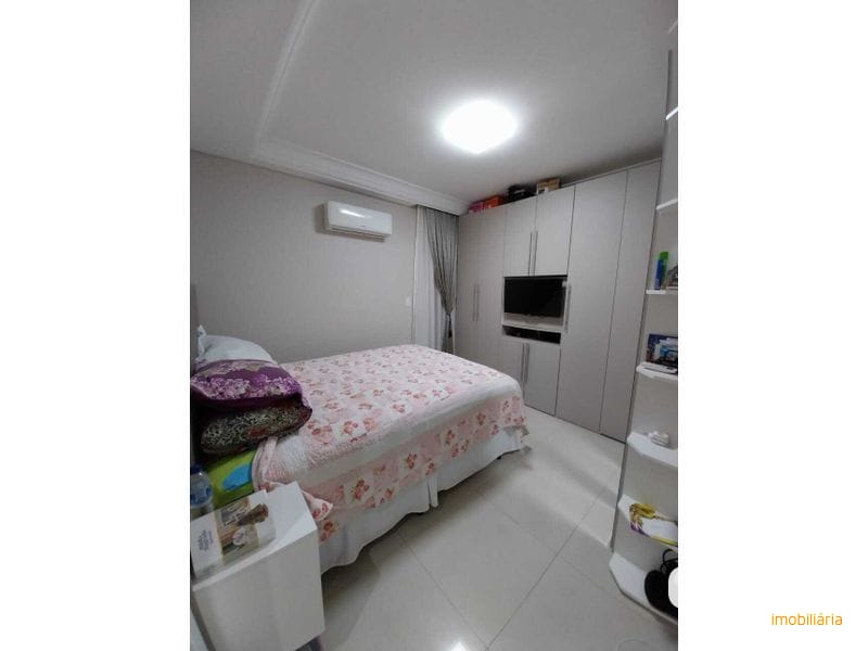 APARTAMENTO - MARIA GORETTI 11