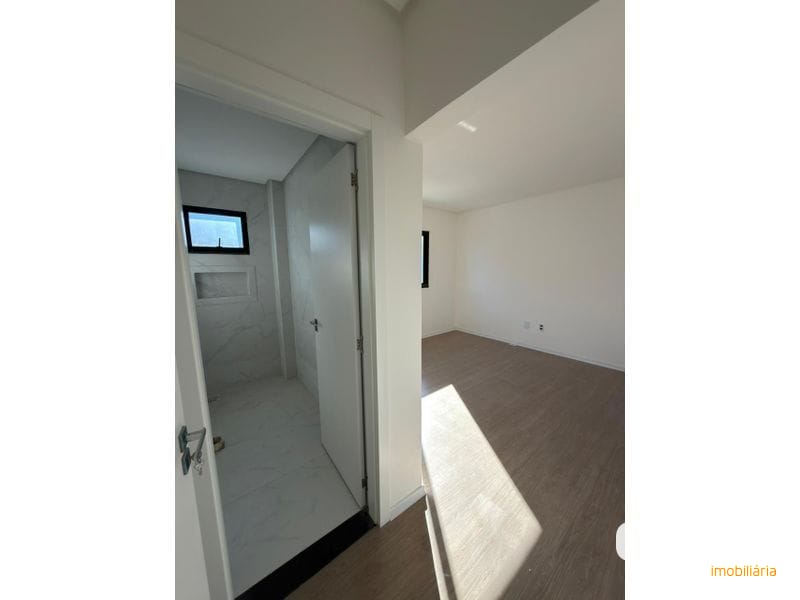 APARTAMENTO - PASSO DOS FORTES 8