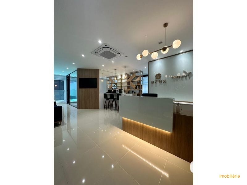 SALA COMERCIAL - CENTRO 8