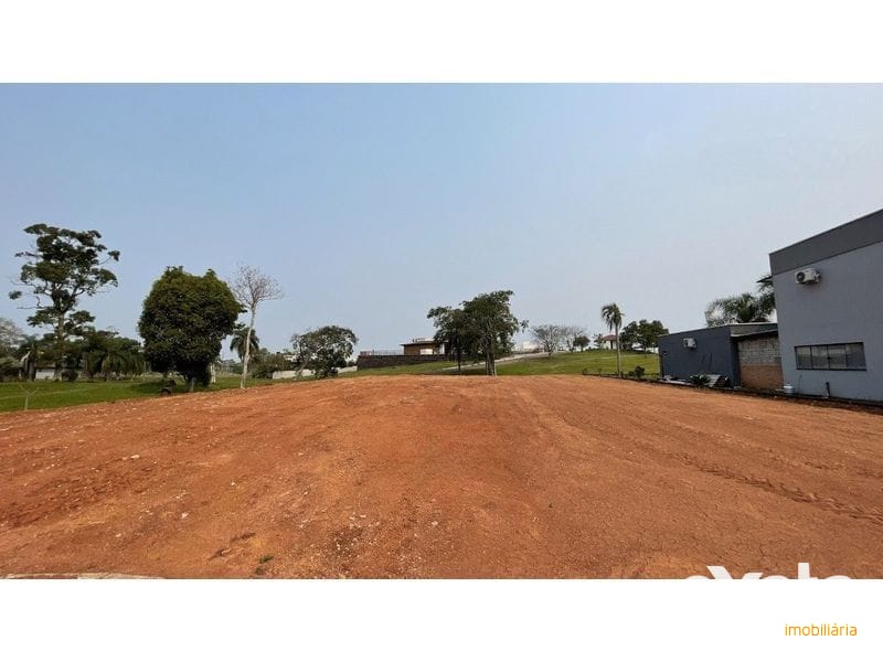 TERRENO EM CONDOMÍNIO FECHADO - LINHA CAMPINAS