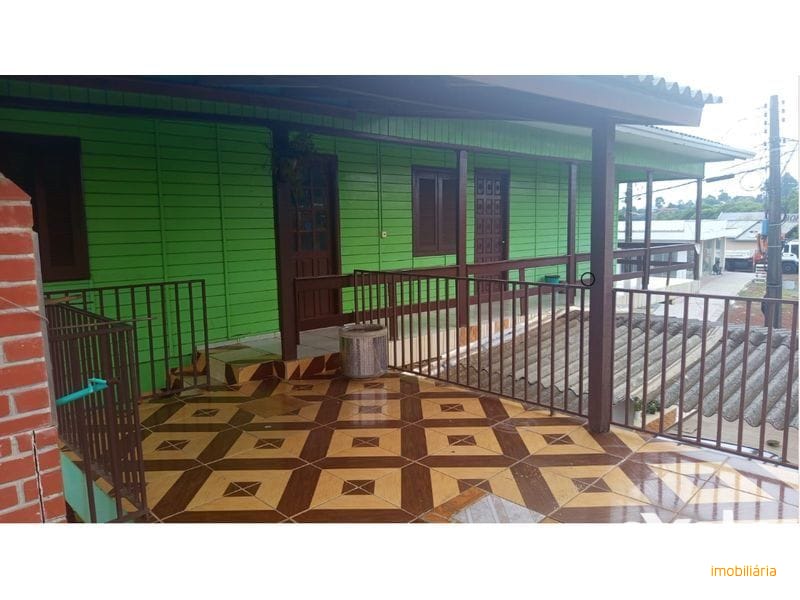 CASA - QUEDAS DO PALMITAL 4