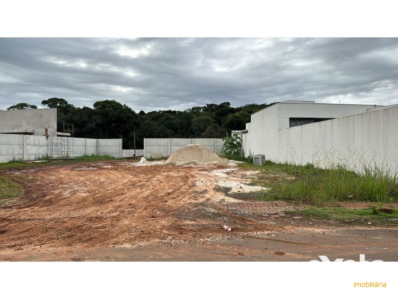 TERRENO - UNIVERSITÁRIO