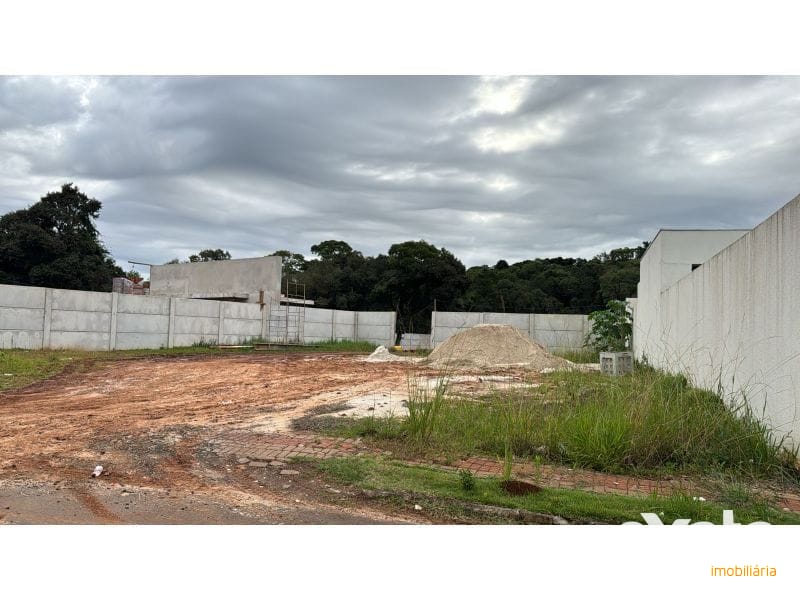 TERRENO - UNIVERSITÁRIO 3