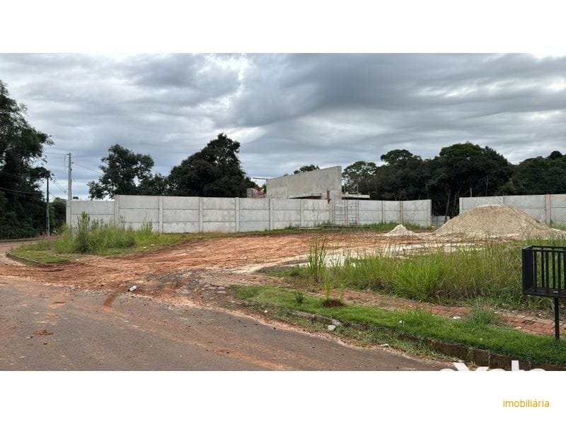 TERRENO - UNIVERSITÁRIO 4