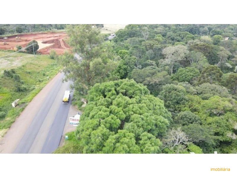 ÁREA COMERCIAL - MARECHAL BORMANN 3