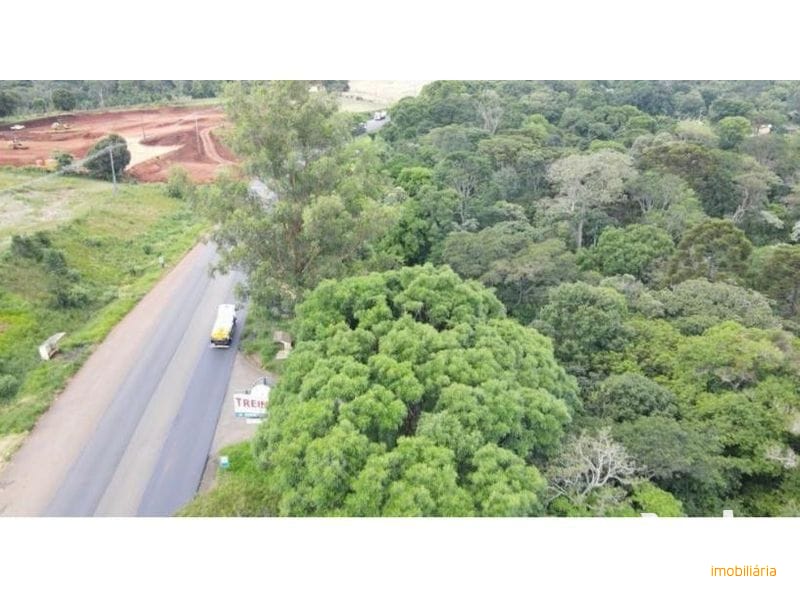 ÁREA COMERCIAL - MARECHAL BORMANN 5