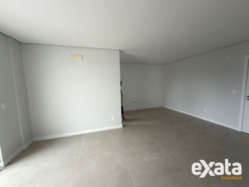 APARTAMENTO - ESPLANADA 3