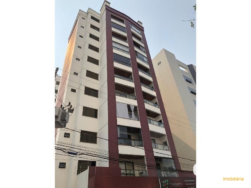 APARTAMENTO - CENTRO