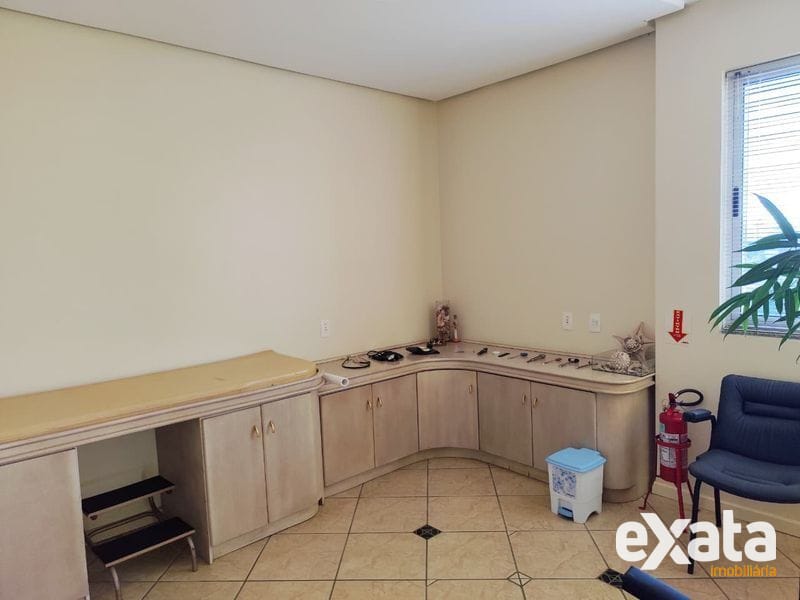 SALA COMERCIAL - CENTRO 7