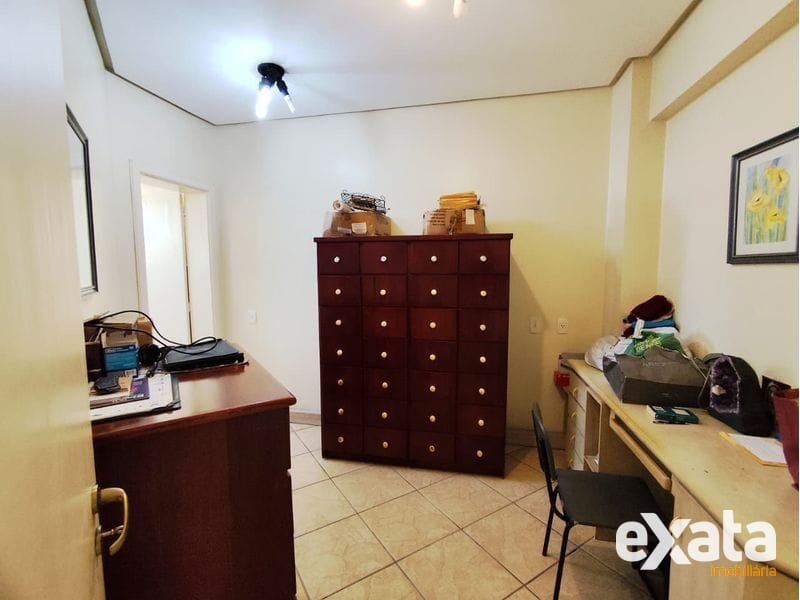SALA COMERCIAL - CENTRO 13