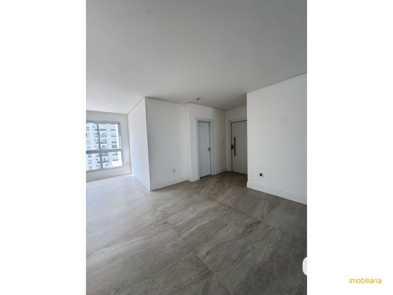APARTAMENTO - CENTRO 3