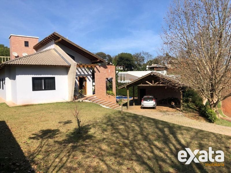 CASA EM CONDOMÍNIO FECHADO - ESPELHO DAS ÁGUAS 3