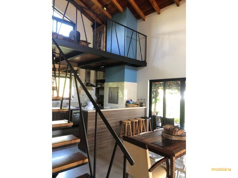 CASA EM CONDOMÍNIO FECHADO - ESPELHO DAS ÁGUAS 6