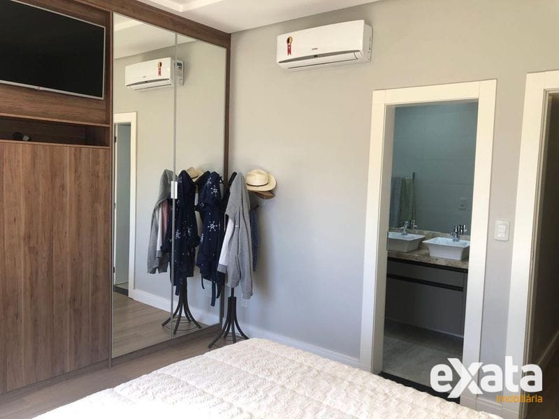 CASA EM CONDOMÍNIO FECHADO - ESPELHO DAS ÁGUAS 17