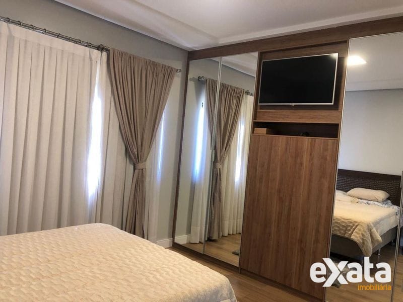 CASA EM CONDOMÍNIO FECHADO - ESPELHO DAS ÁGUAS 18