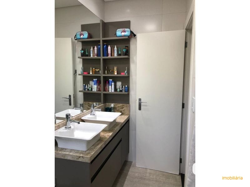 CASA EM CONDOMÍNIO FECHADO - ESPELHO DAS ÁGUAS 22