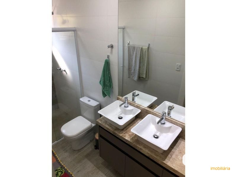 CASA EM CONDOMÍNIO FECHADO - ESPELHO DAS ÁGUAS 24