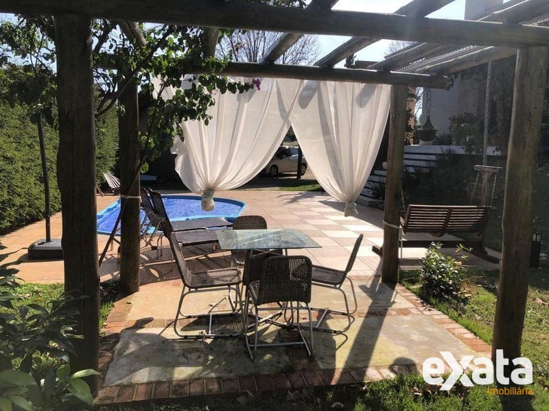 CASA EM CONDOMÍNIO FECHADO - ESPELHO DAS ÁGUAS 32