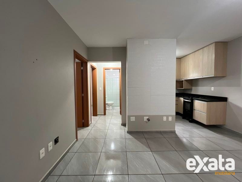 APARTAMENTO - PINHEIRINHO 5