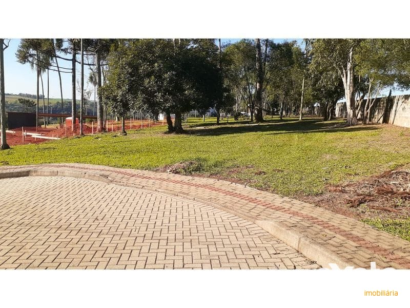 TERRENO EM CONDOMÍNIO FECHADO - DON GUILHERME