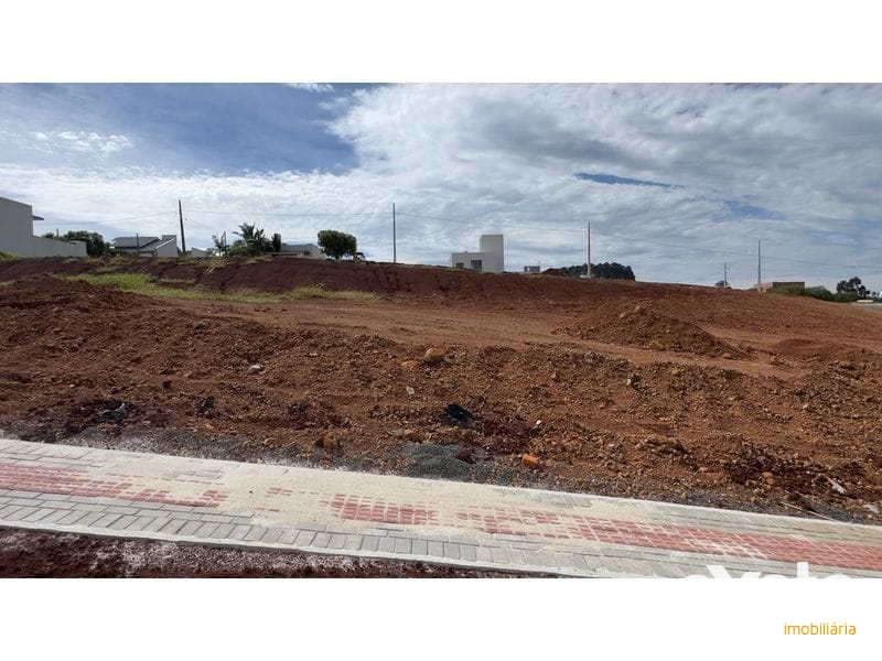 TERRENO - PARAÍSO 6