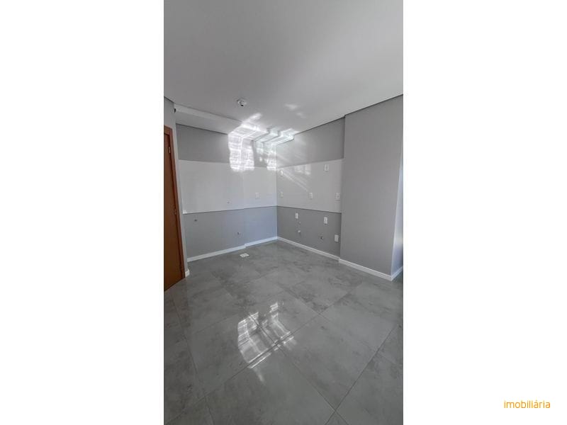 APARTAMENTO - PASSO DOS FORTES 6