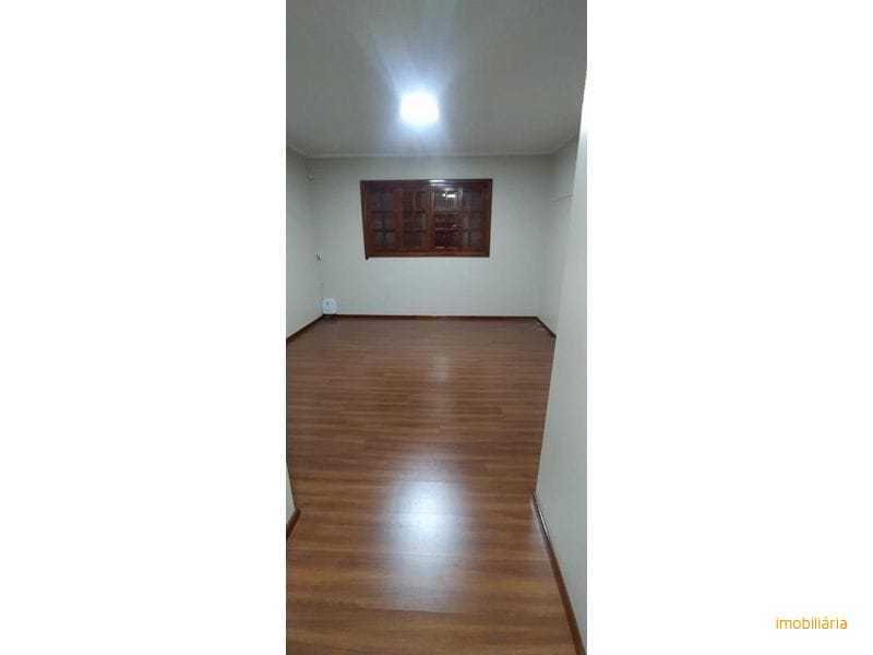 CASA - PARQUE DAS PALMEIRAS 6