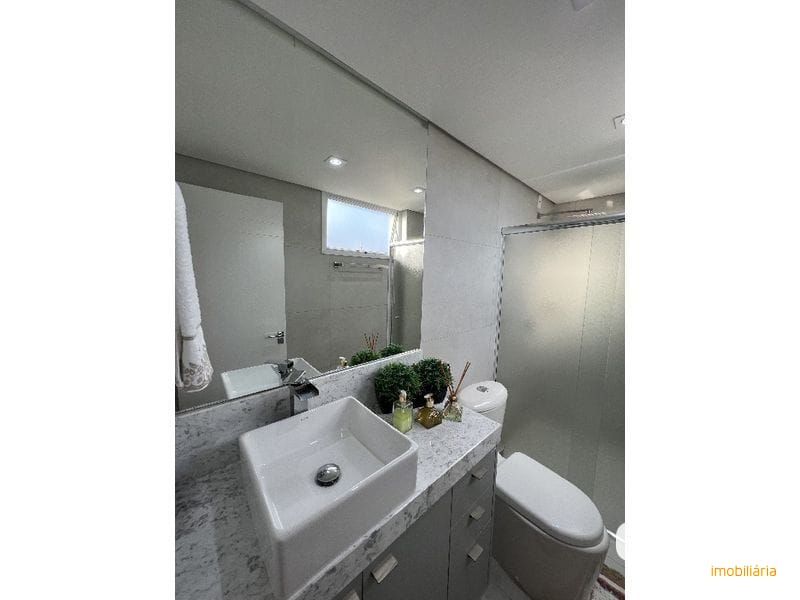APARTAMENTO - CENTRO 21