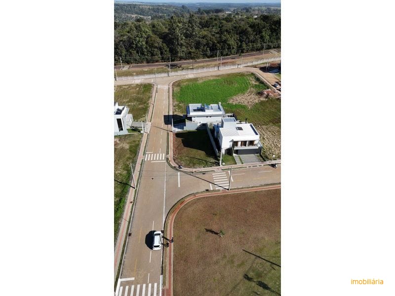 TERRENO EM CONDOMÍNIO FECHADO - SANTOS DUMONT 9