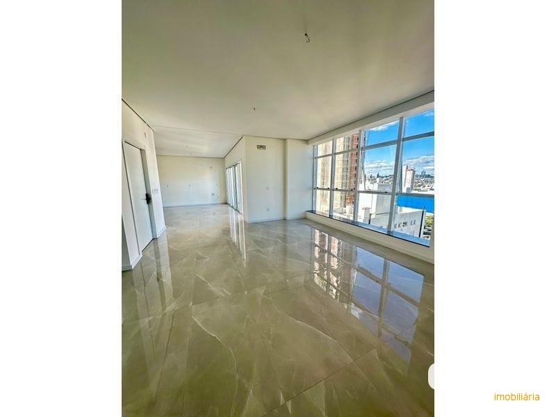APARTAMENTO - CENTRO 3