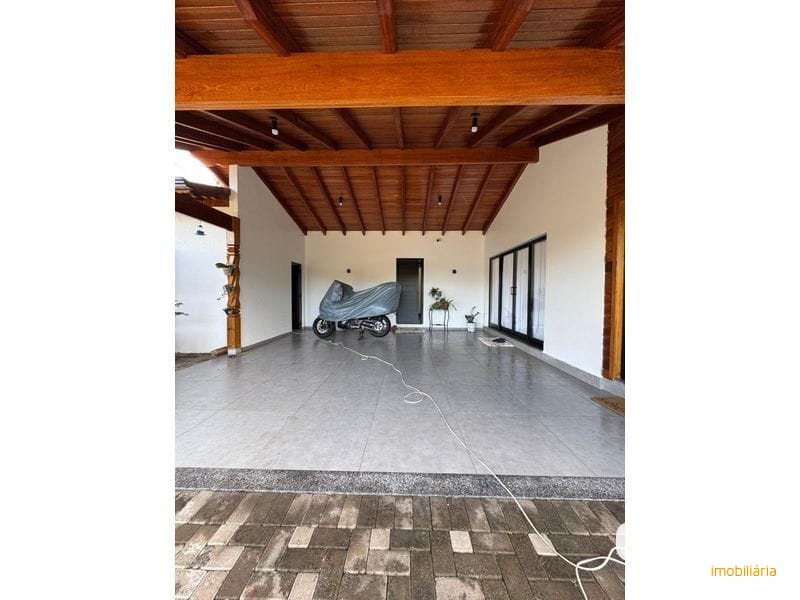 CASA EM CONDOMÍNIO FECHADO - INTERIOR 17