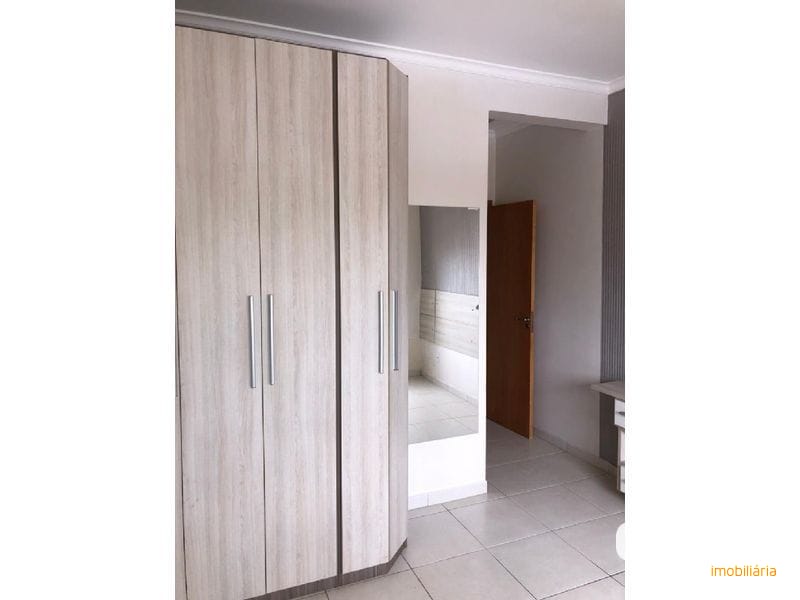 APARTAMENTO - PRESIDENTE MÉDICI 5