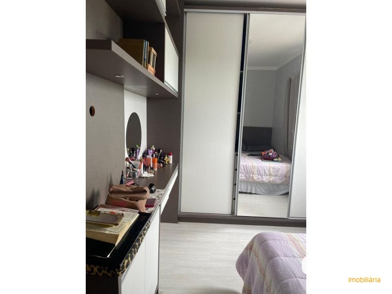 APARTAMENTO - PRESIDENTE MÉDICI 10