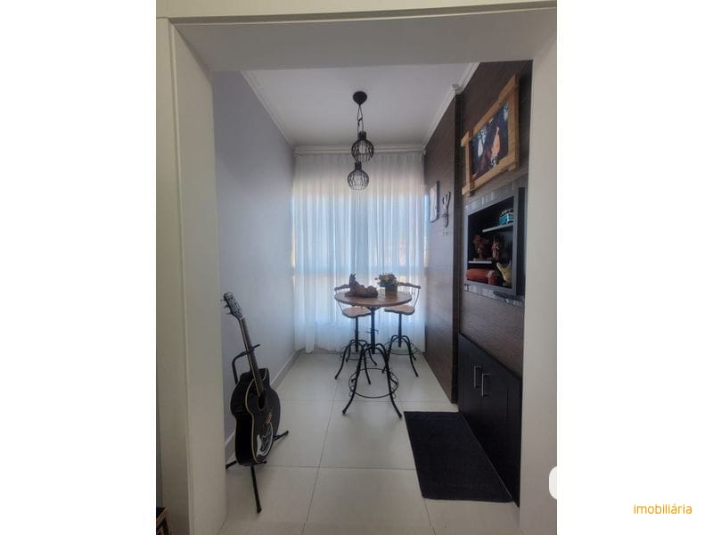 APARTAMENTO - UNIVERSITÁRIO 5