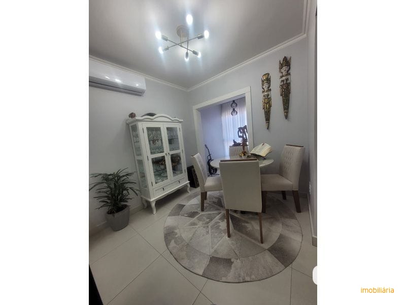 APARTAMENTO - UNIVERSITÁRIO 6