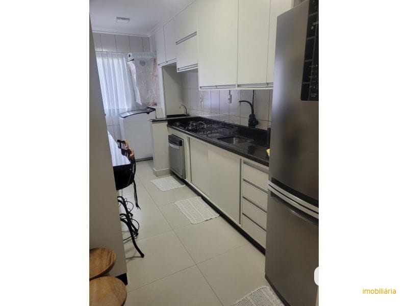 APARTAMENTO - UNIVERSITÁRIO 8