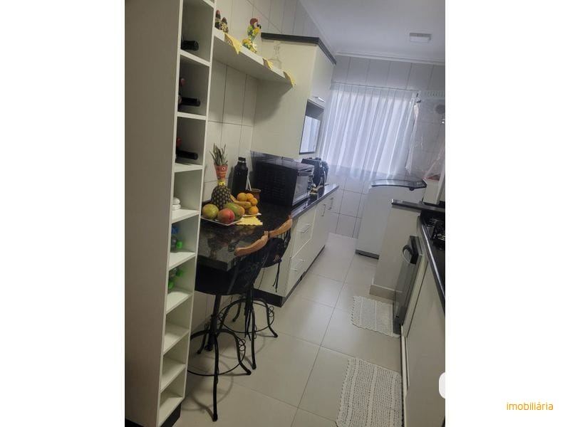 APARTAMENTO - UNIVERSITÁRIO 10