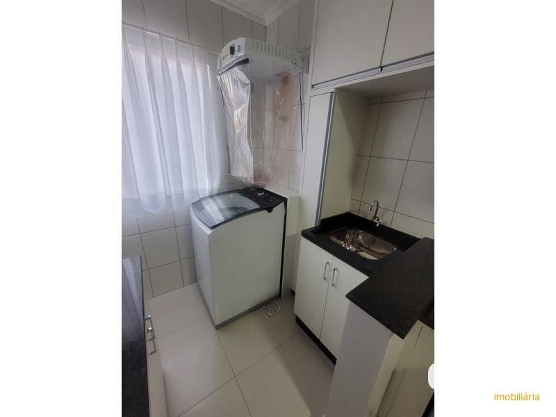 APARTAMENTO - UNIVERSITÁRIO 11