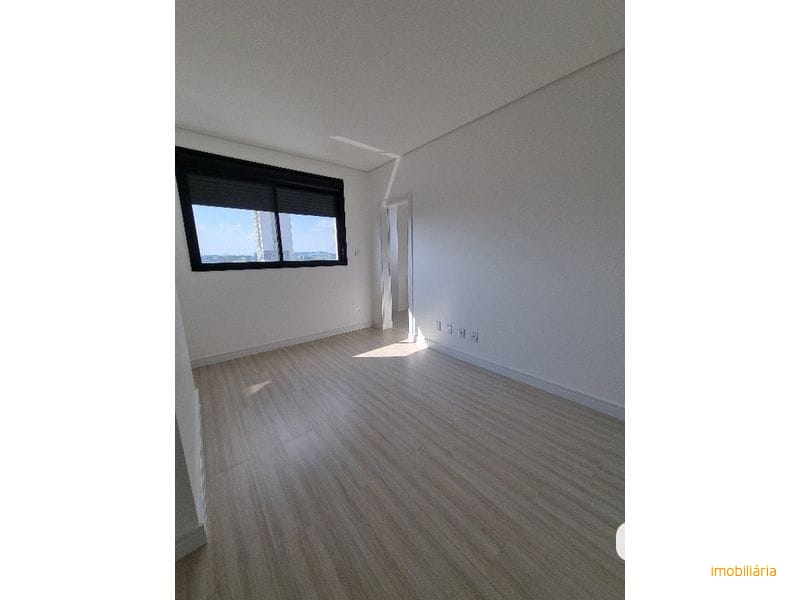 APARTAMENTO - PRESIDENTE MÉDICI 13