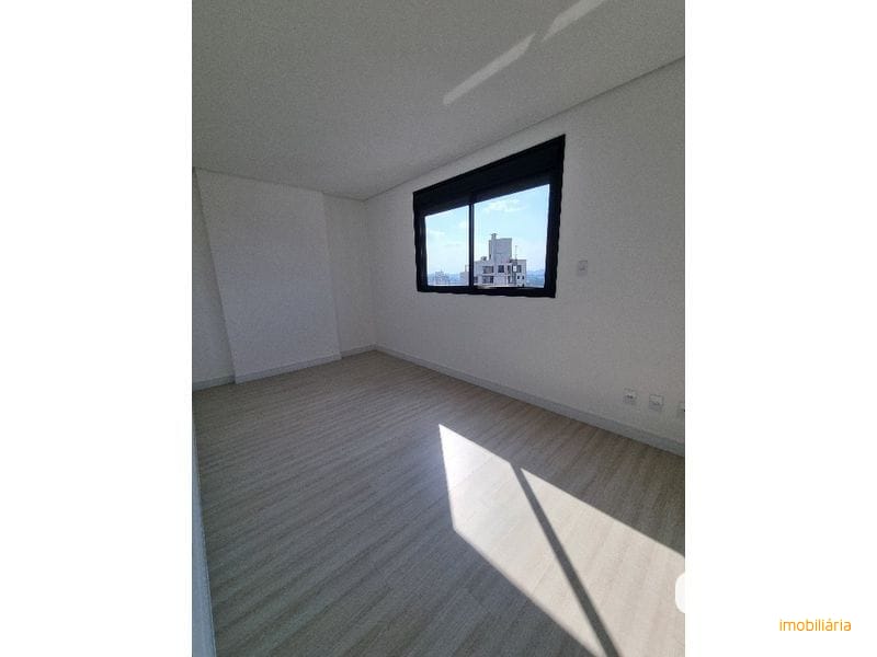APARTAMENTO - PRESIDENTE MÉDICI 14