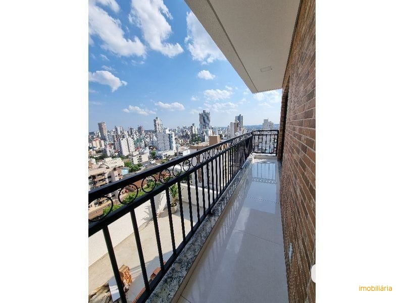 APARTAMENTO - PRESIDENTE MÉDICI 22