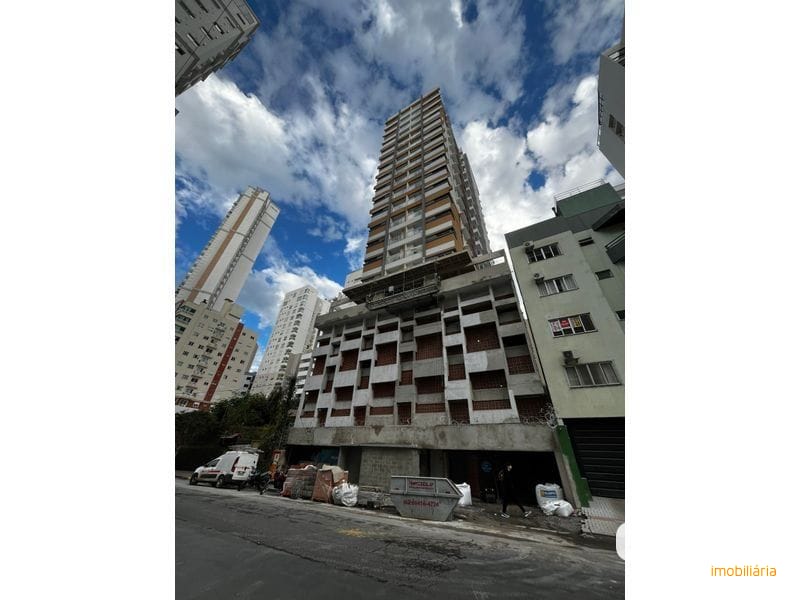 APARTAMENTO - CENTRO