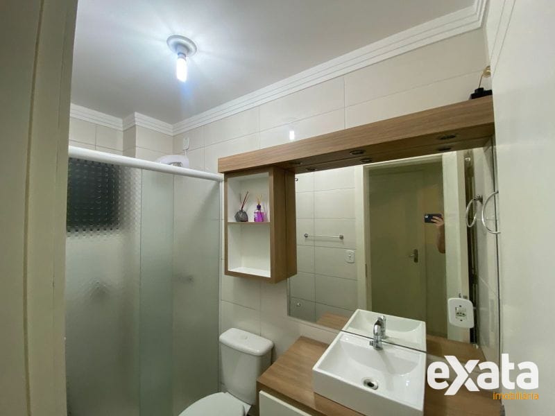 APARTAMENTO - UNIVERSITÁRIO 8