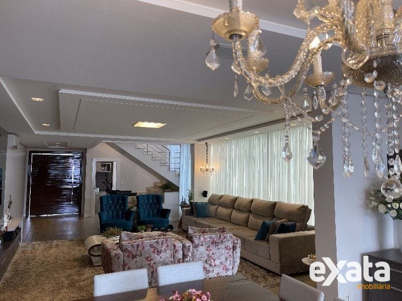 CASA EM CONDOMÍNIO FECHADO - LAVILLE 6