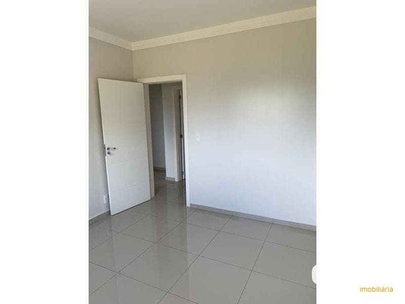 PRÉDIO - MIRANTE DO TREVO 7