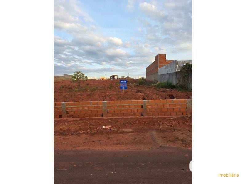 TERRENO - SANTOS DUMONT