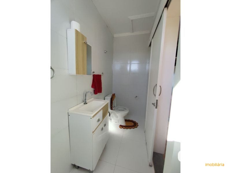 CASA - PINHEIRINHO 6