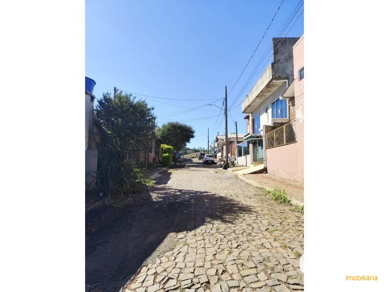 CASA - PINHEIRINHO 24