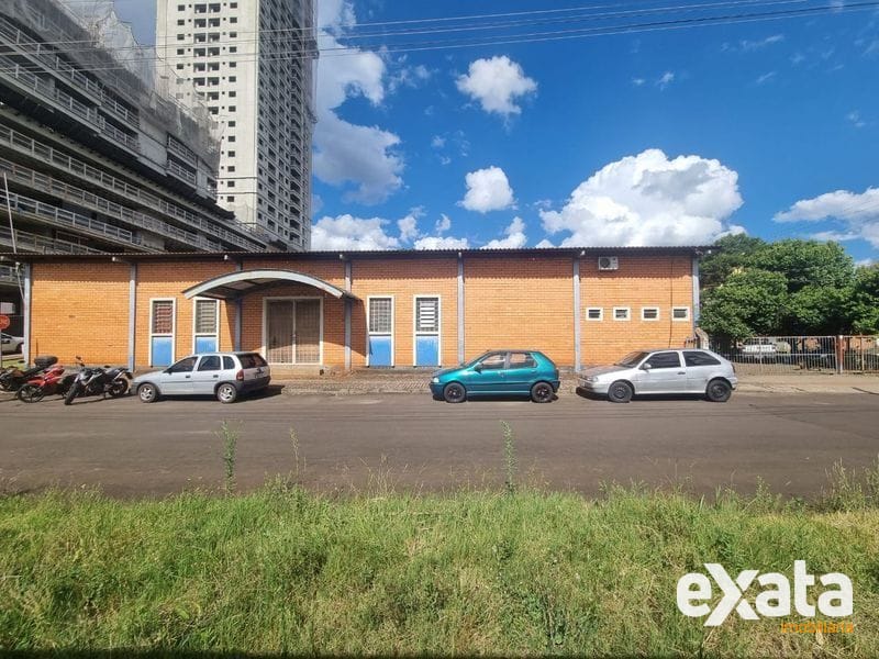 PAVILHÃO/BARRACÃO - PASSO DOS FORTES